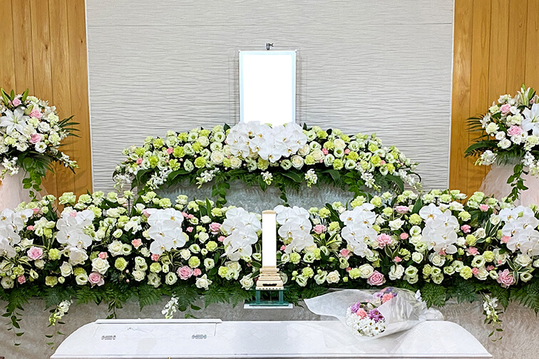 胡蝶蘭入り祭壇