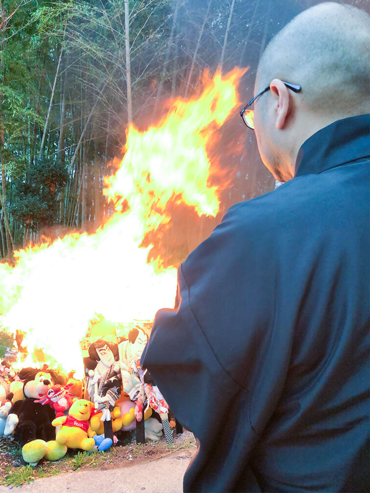 第19回人形供養祭お焚き上げ