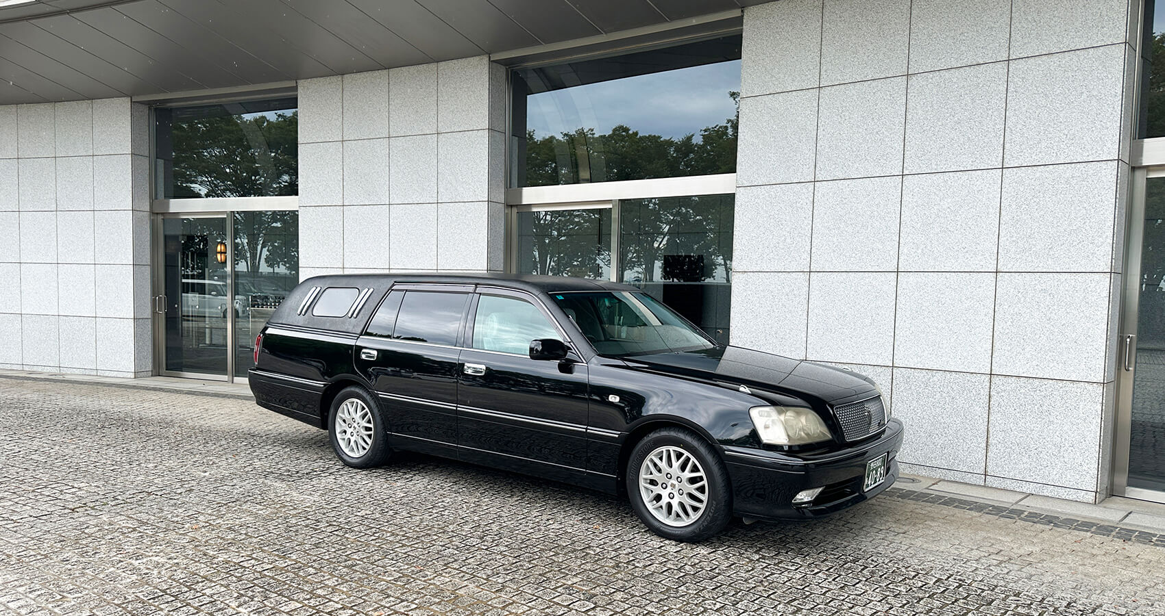 霊柩車